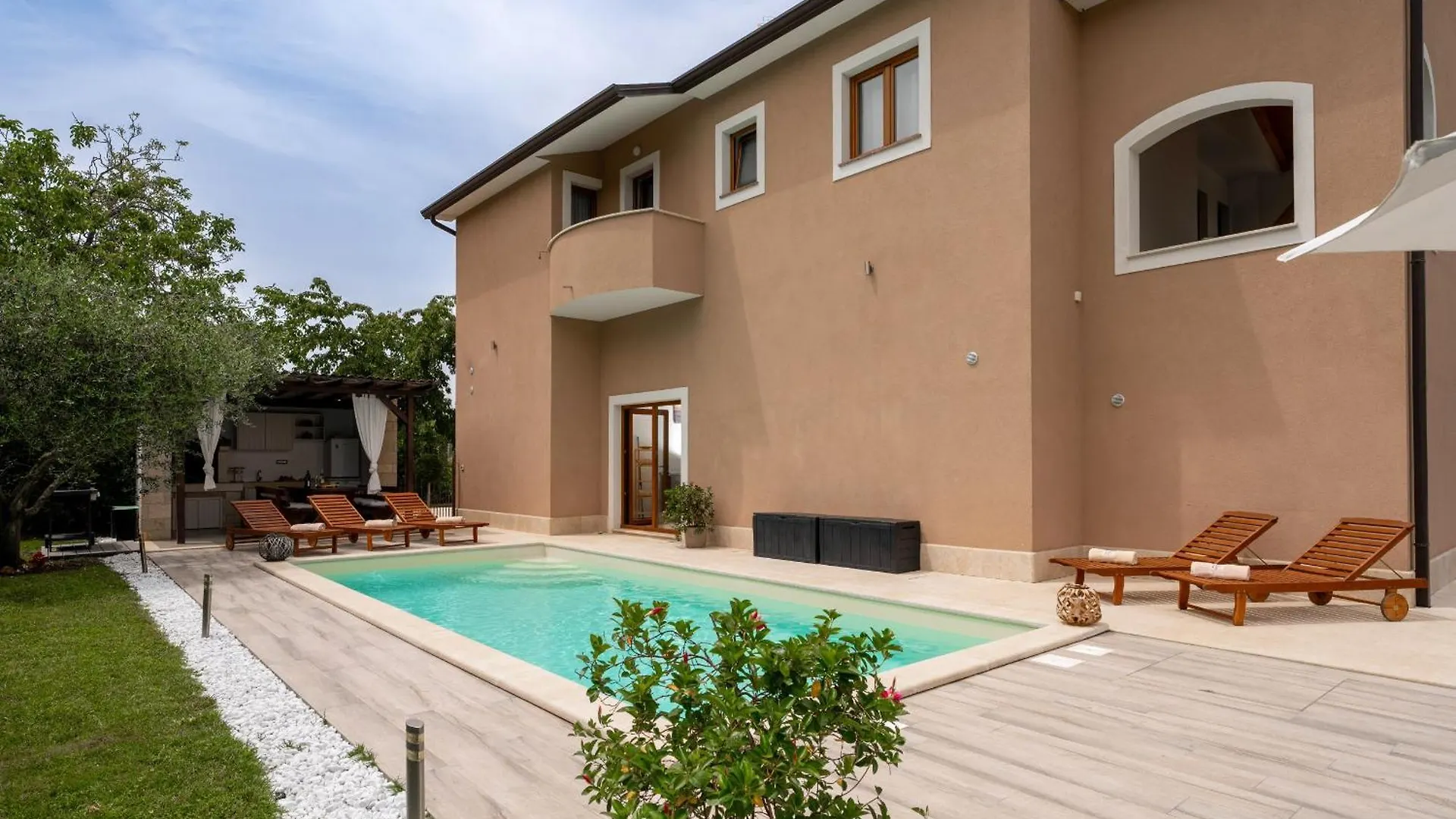 Beautiful Villa Dani With Panoramic View In Vizina Vizinada